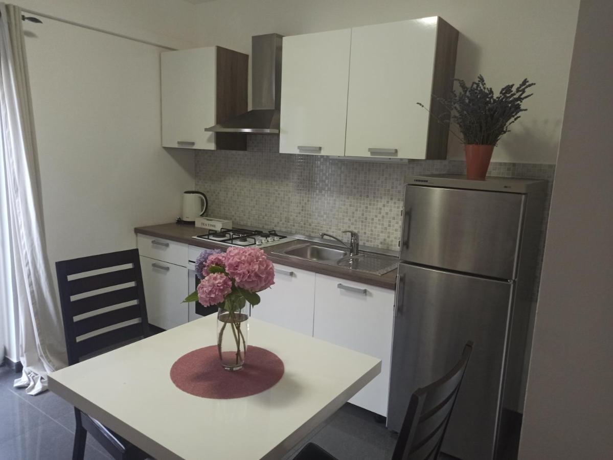 Apartment Bila Sibenik Exterior photo